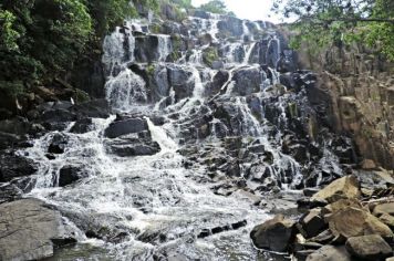 Foto - Salto das Orquídeas